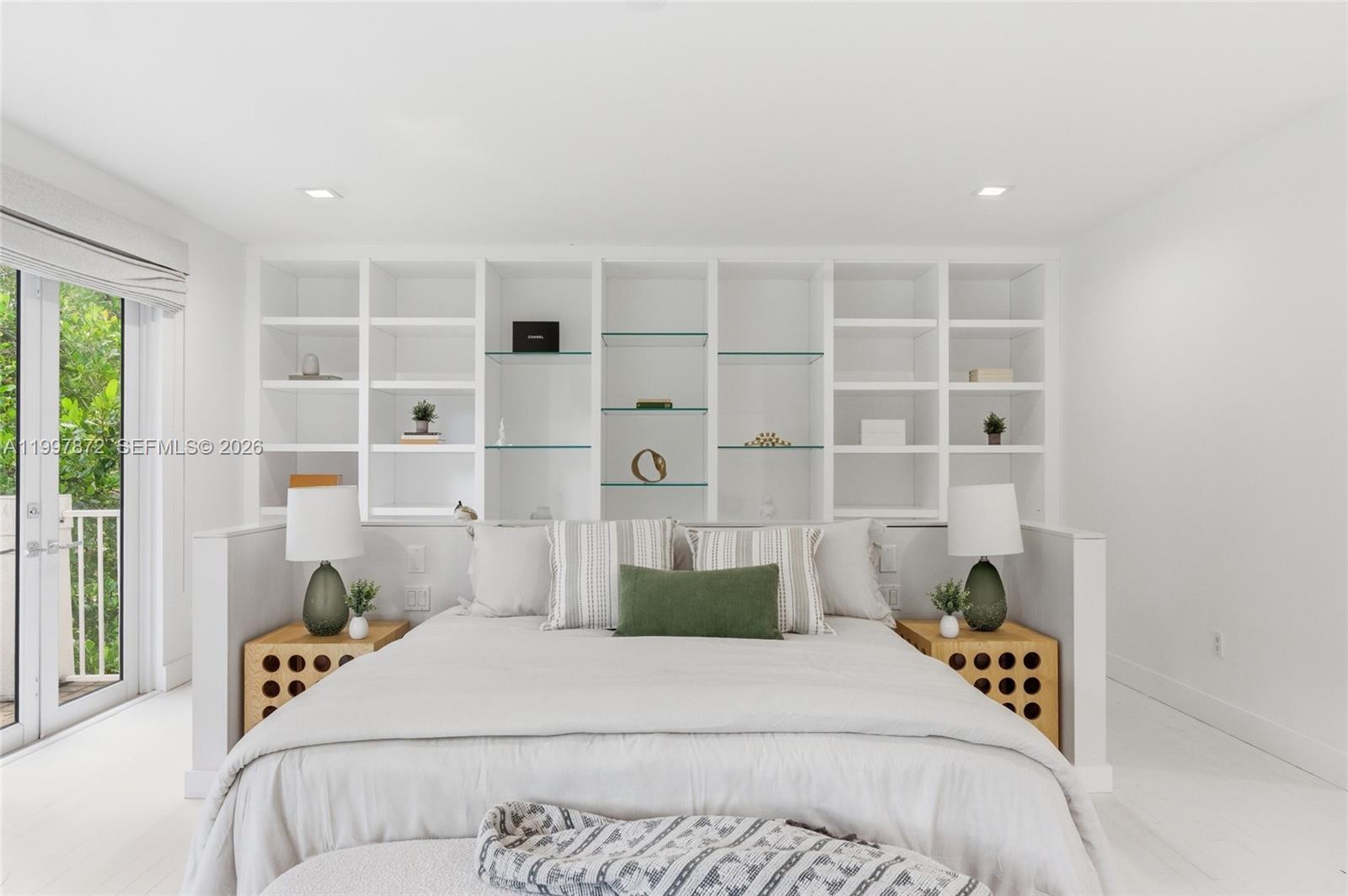 Country Club Estates - Residential