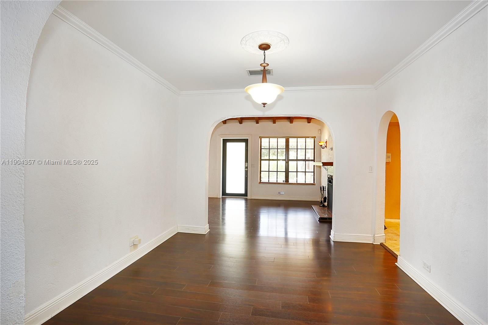 EAST SHENANDOAH - Residential Lease