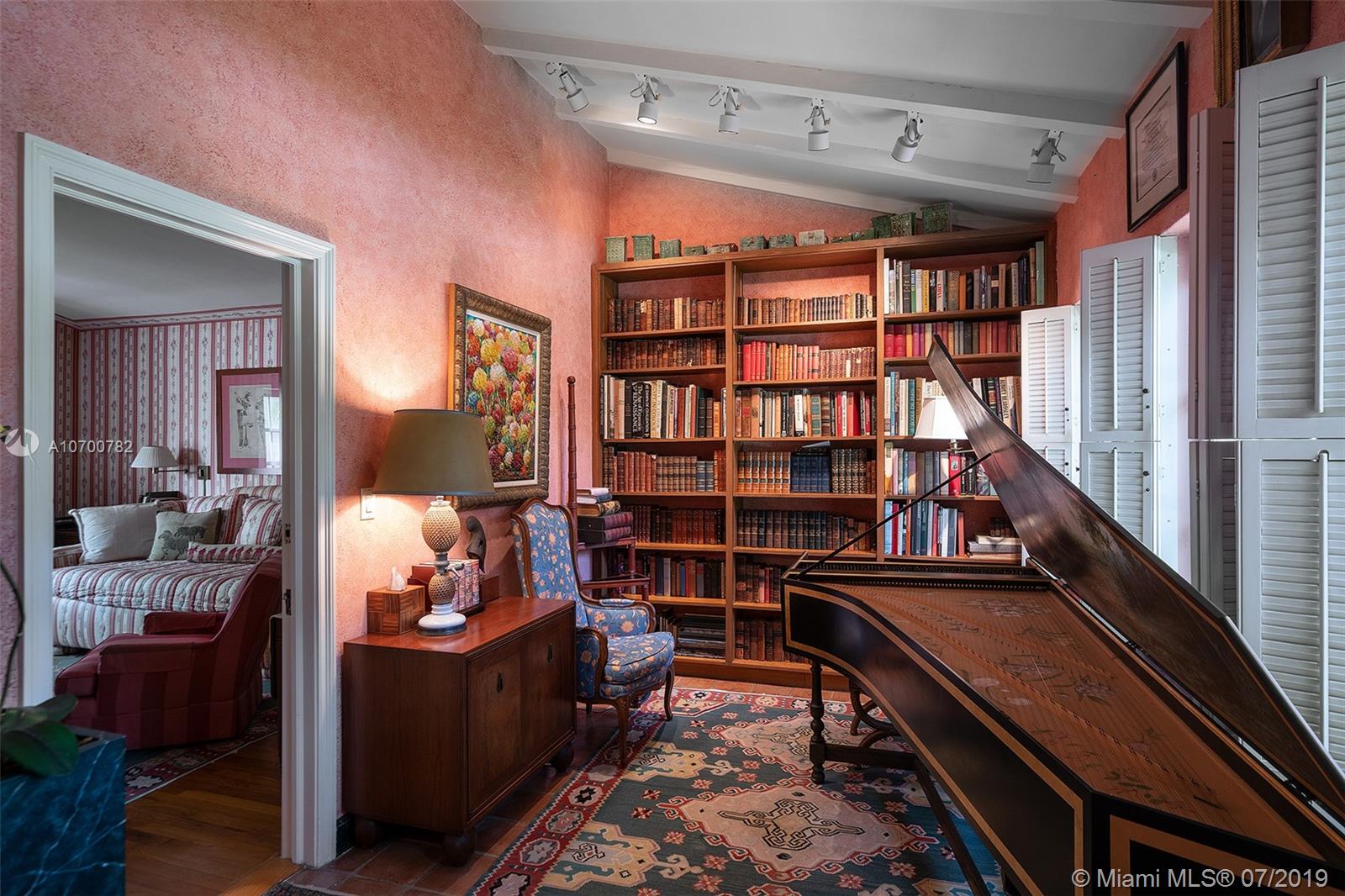 LA GORCE ISLAND - Residential