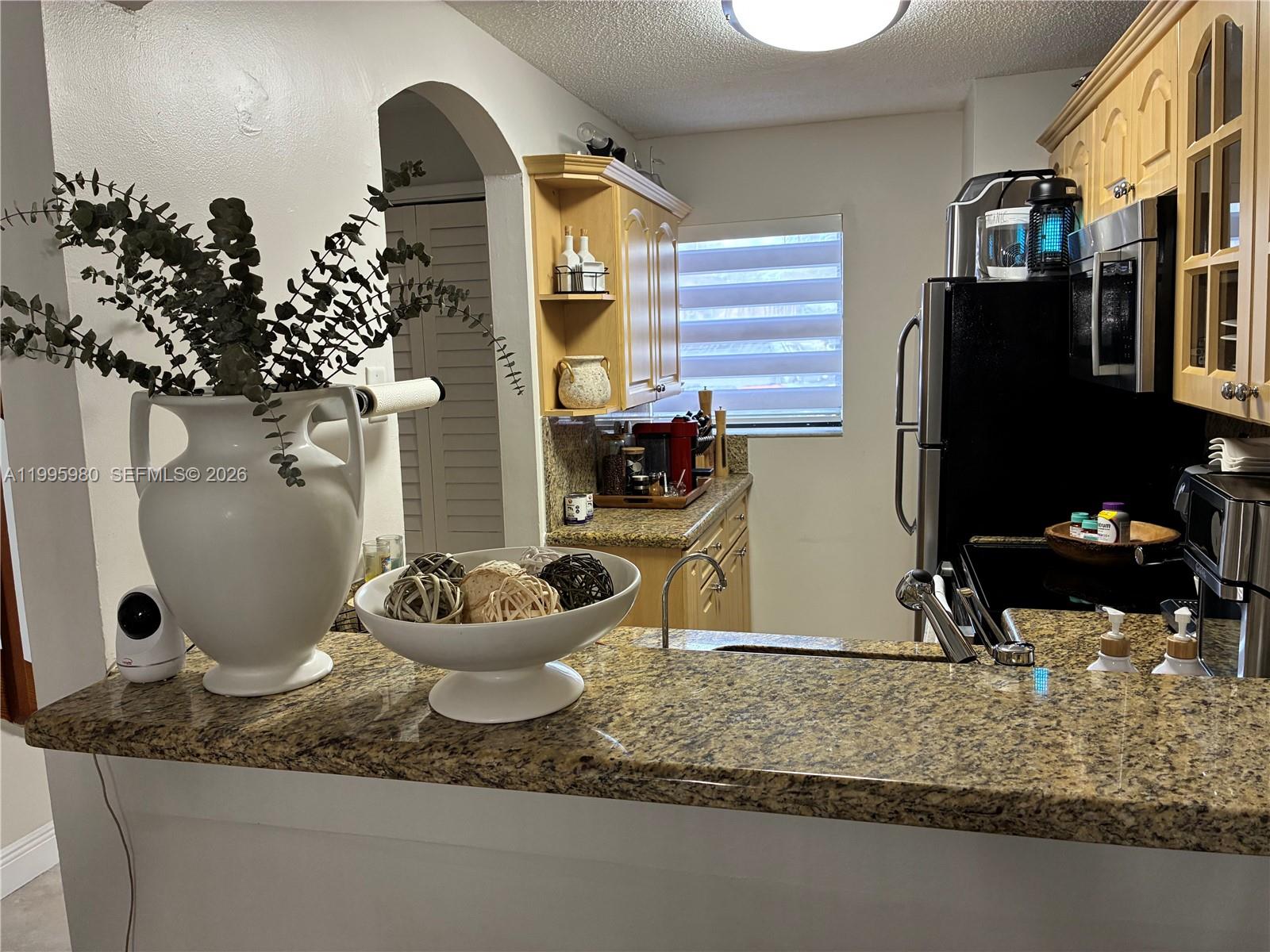 LAGUNA TROPICAL CONDO - Residential Lease