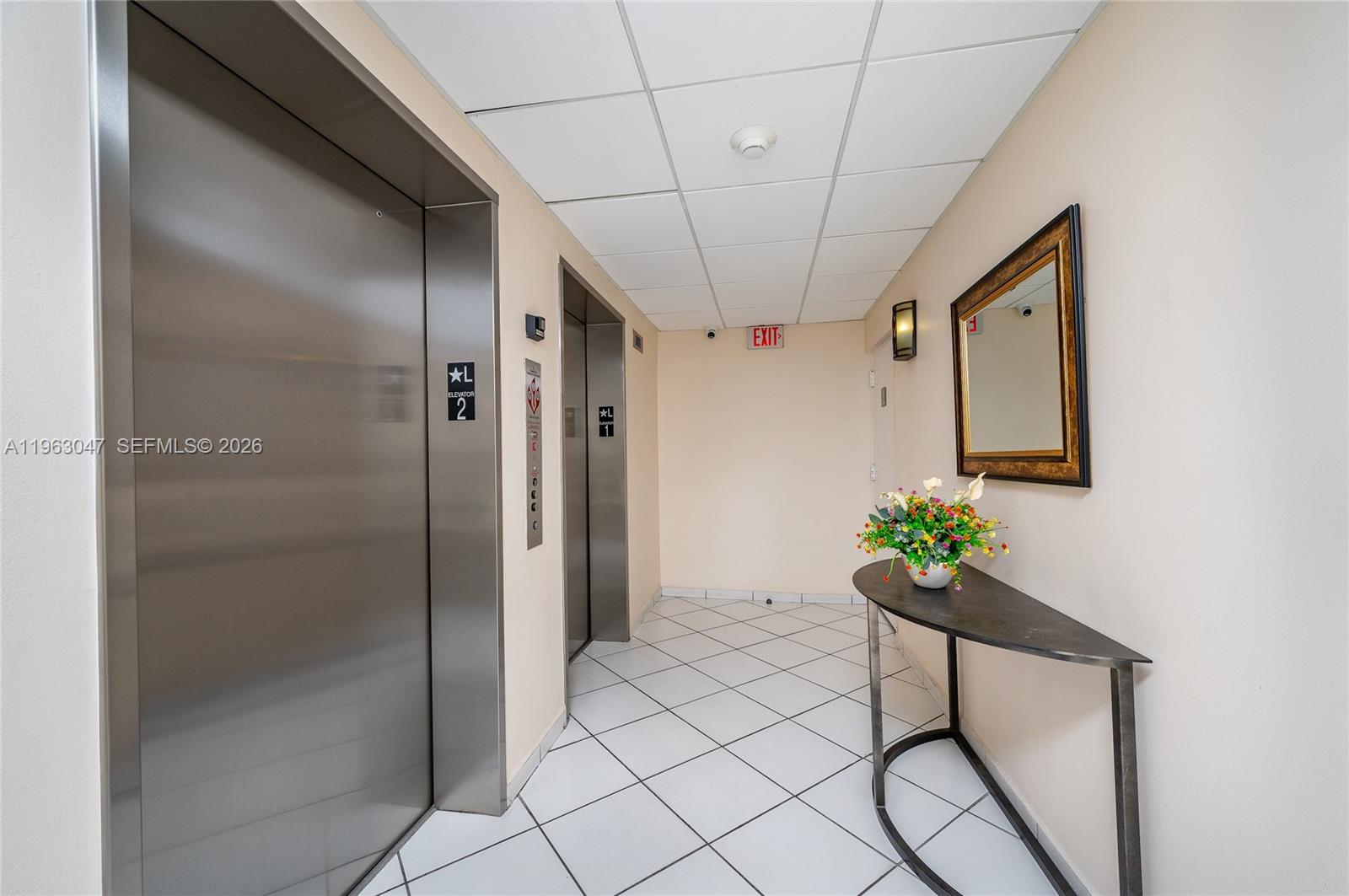 FIRST ALHAMBRA CIRCLE CON - Residential