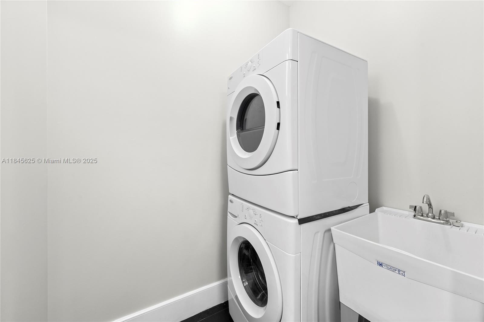 EVERGLADE LAND SALES CO F - Residential