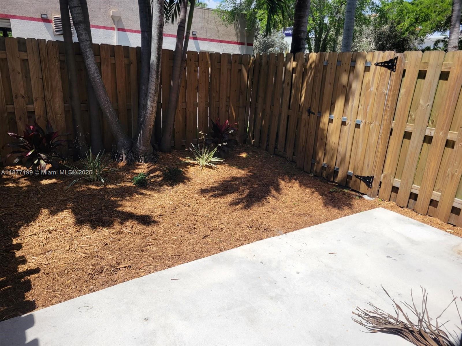 HAMPTON PLACE CONDO - Residential Lease