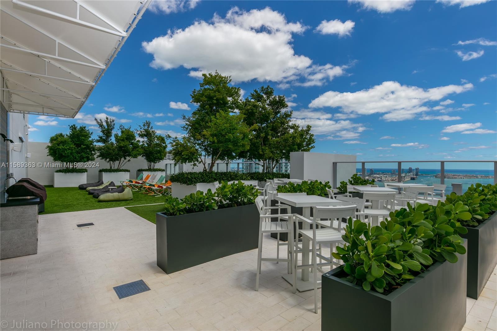 1010 BRICKELL CONDO - Residential Lease