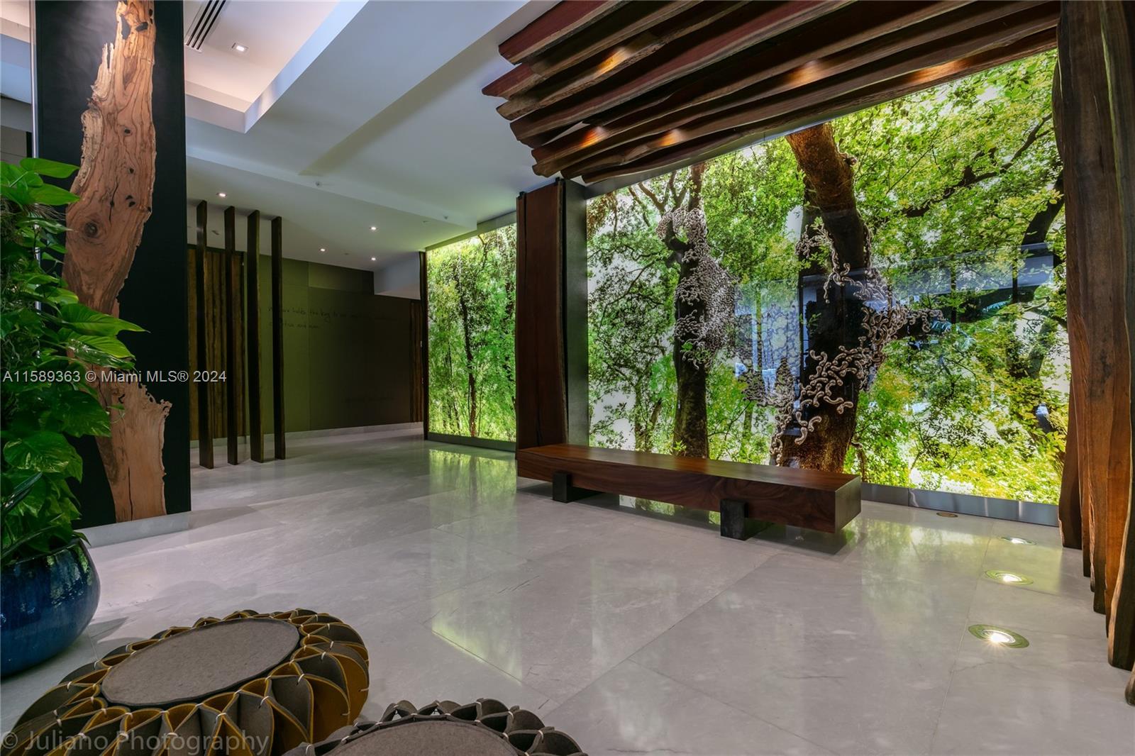 1010 BRICKELL CONDO - Residential Lease