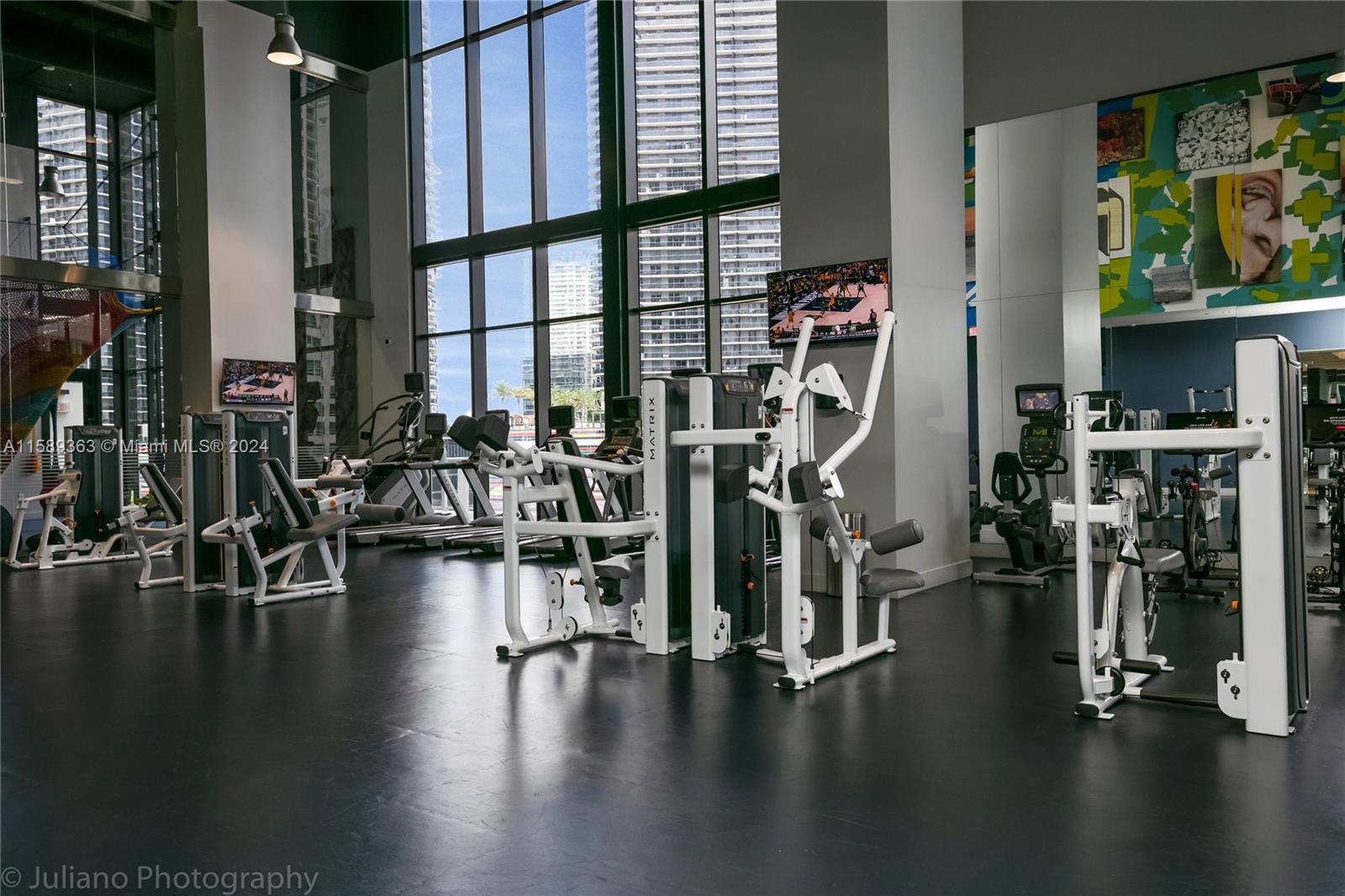 1010 BRICKELL CONDO - Residential Lease
