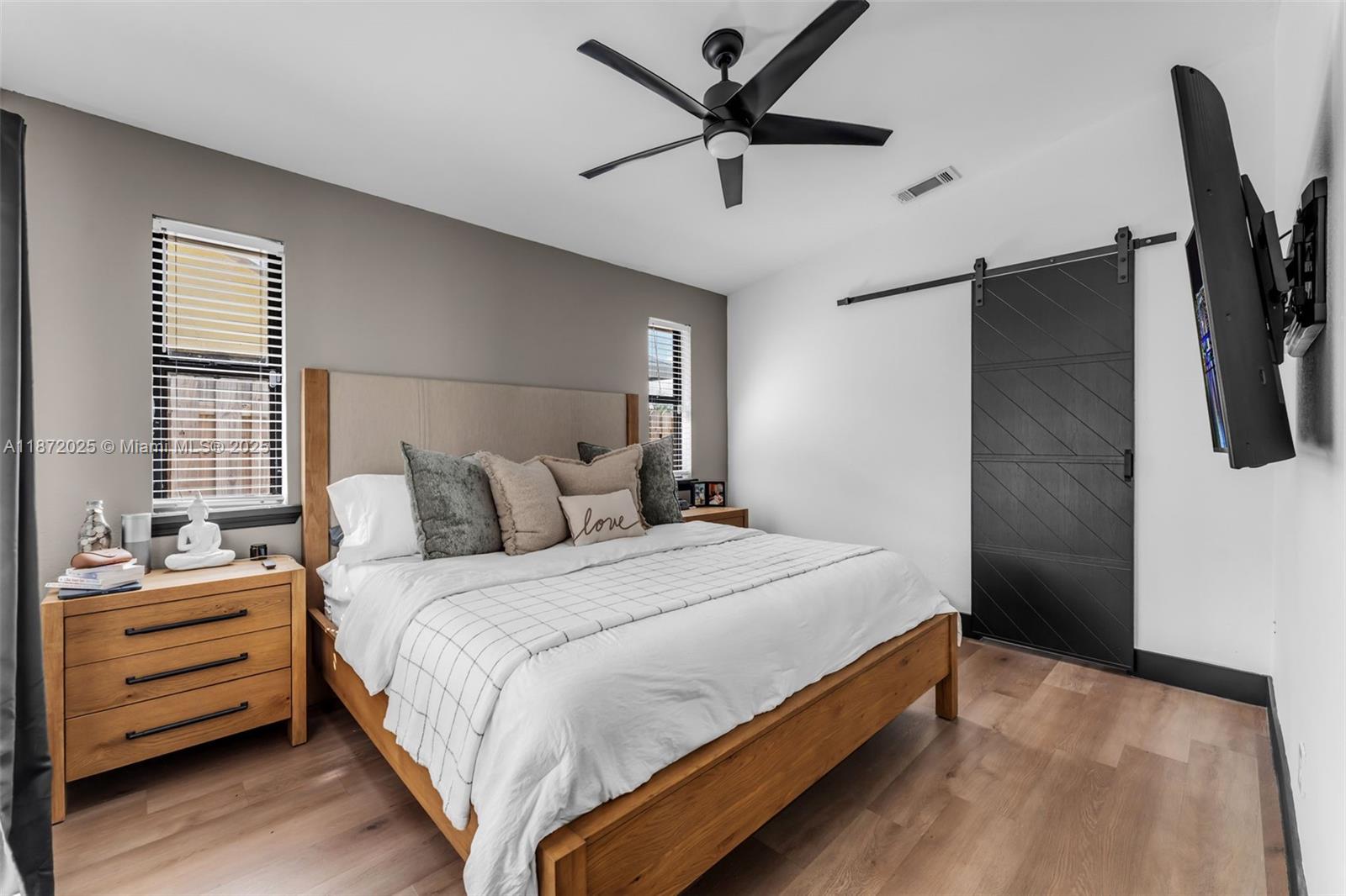 BISCAYNE VILLA HOMES SEC - Residential