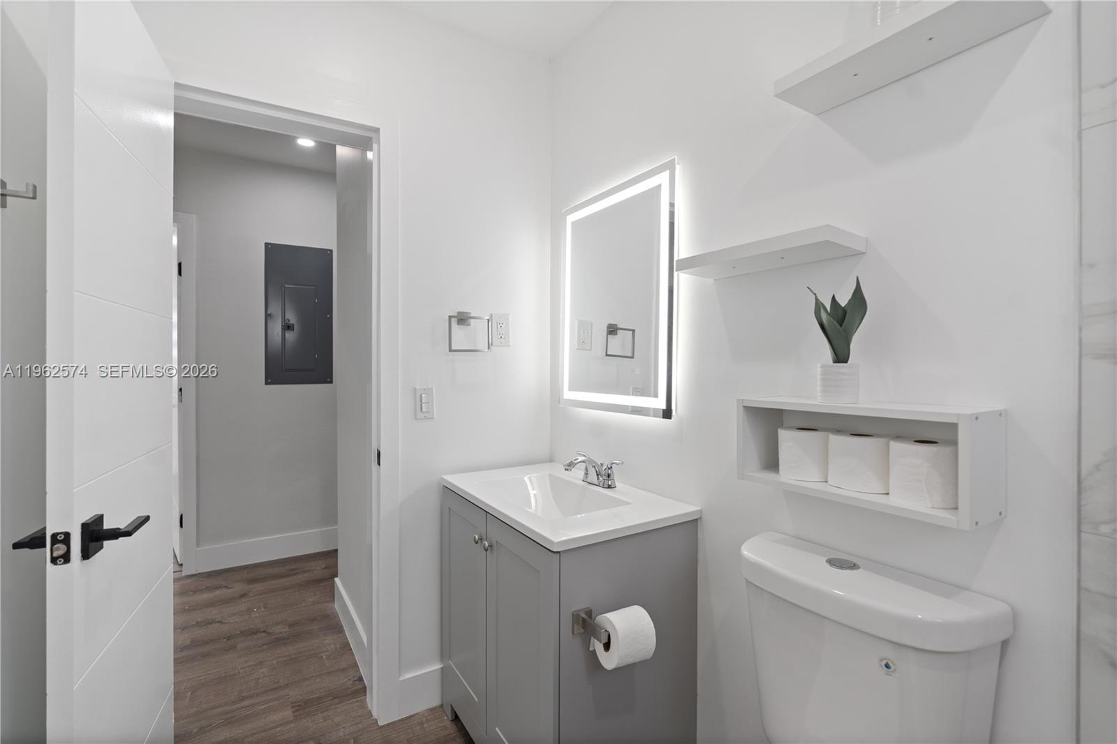 STONEYBROOK ESTATES - Residential