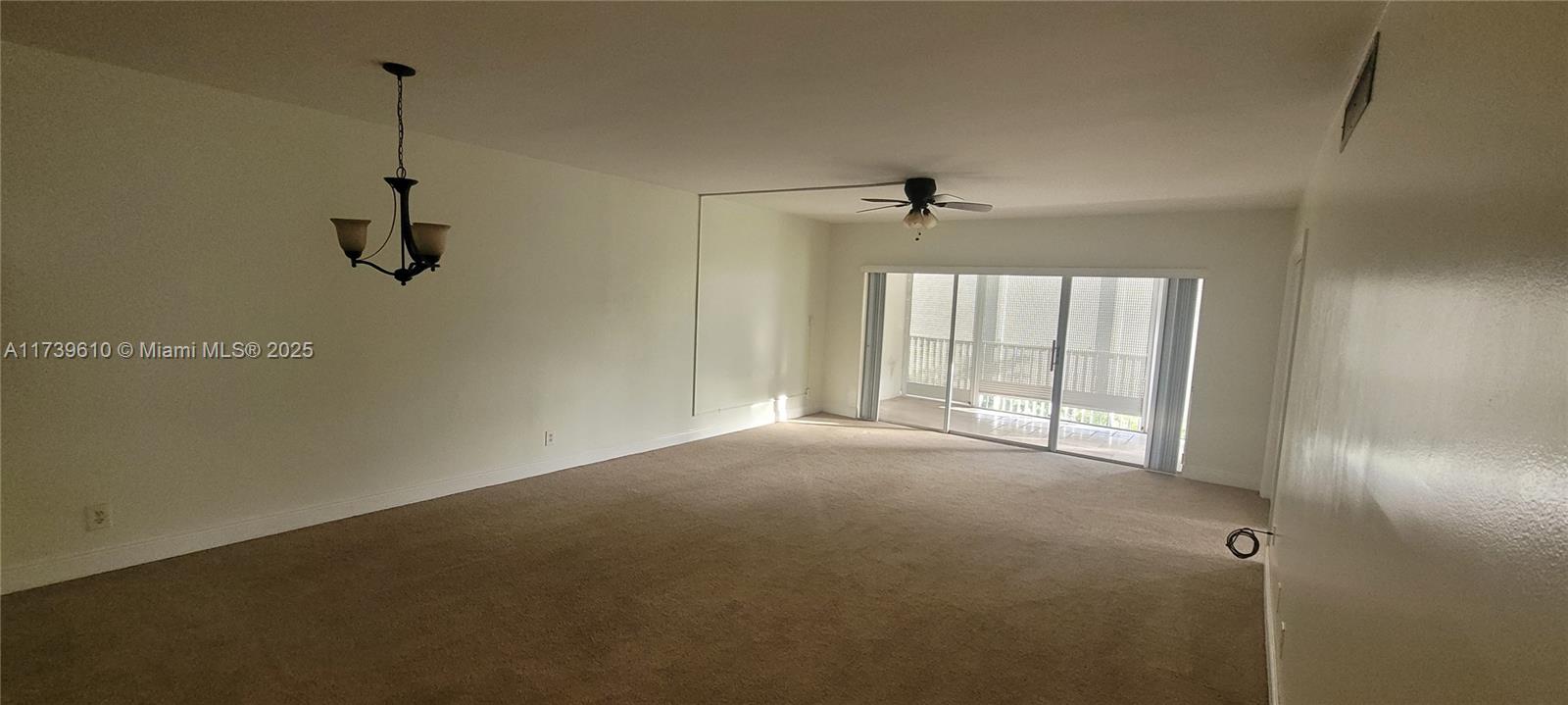 NO 8 PALM-AIRE COUNTRY CL - Residential