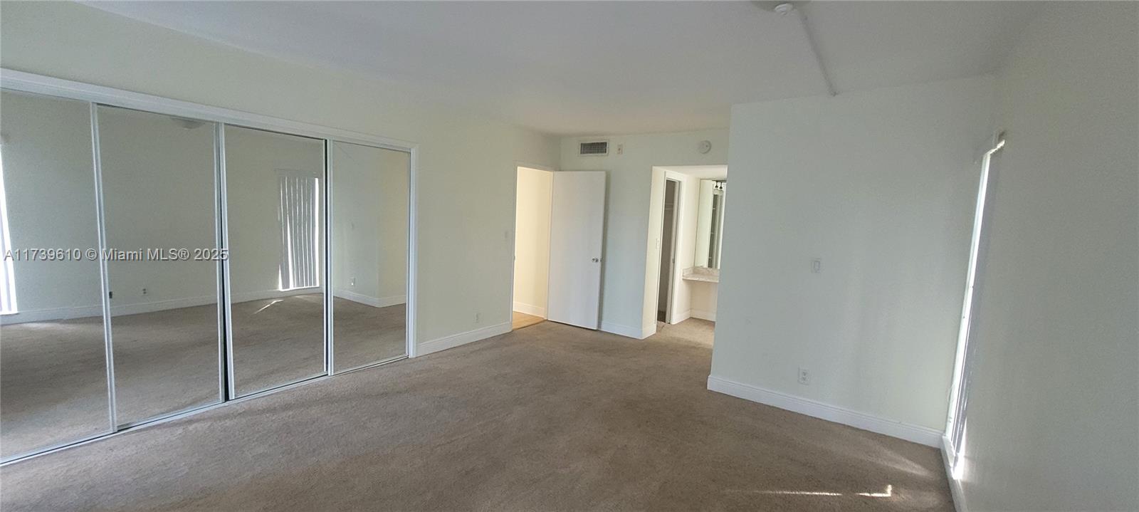 NO 8 PALM-AIRE COUNTRY CL - Residential