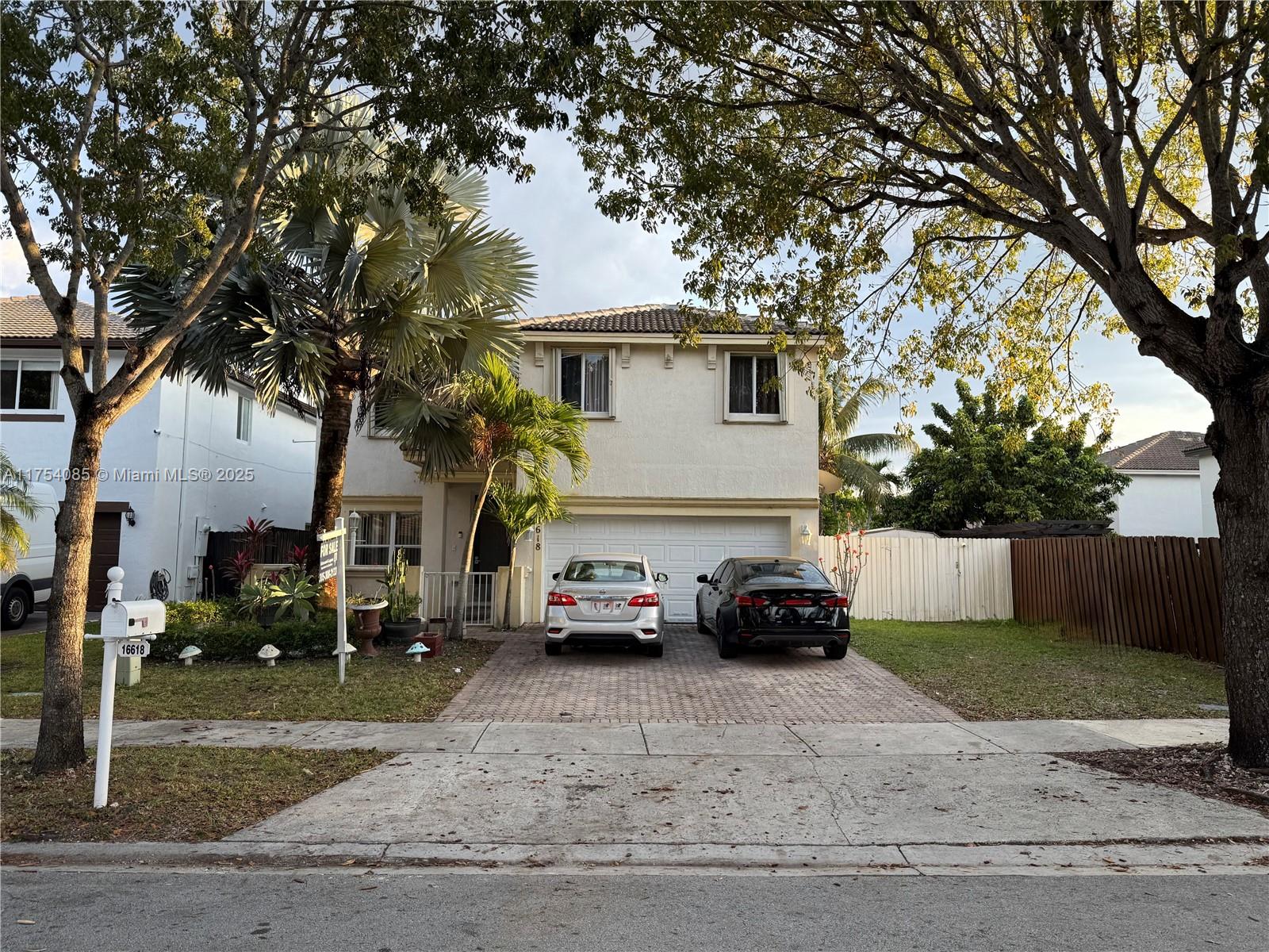 LAGO MAR 1ST ADDN - Residential