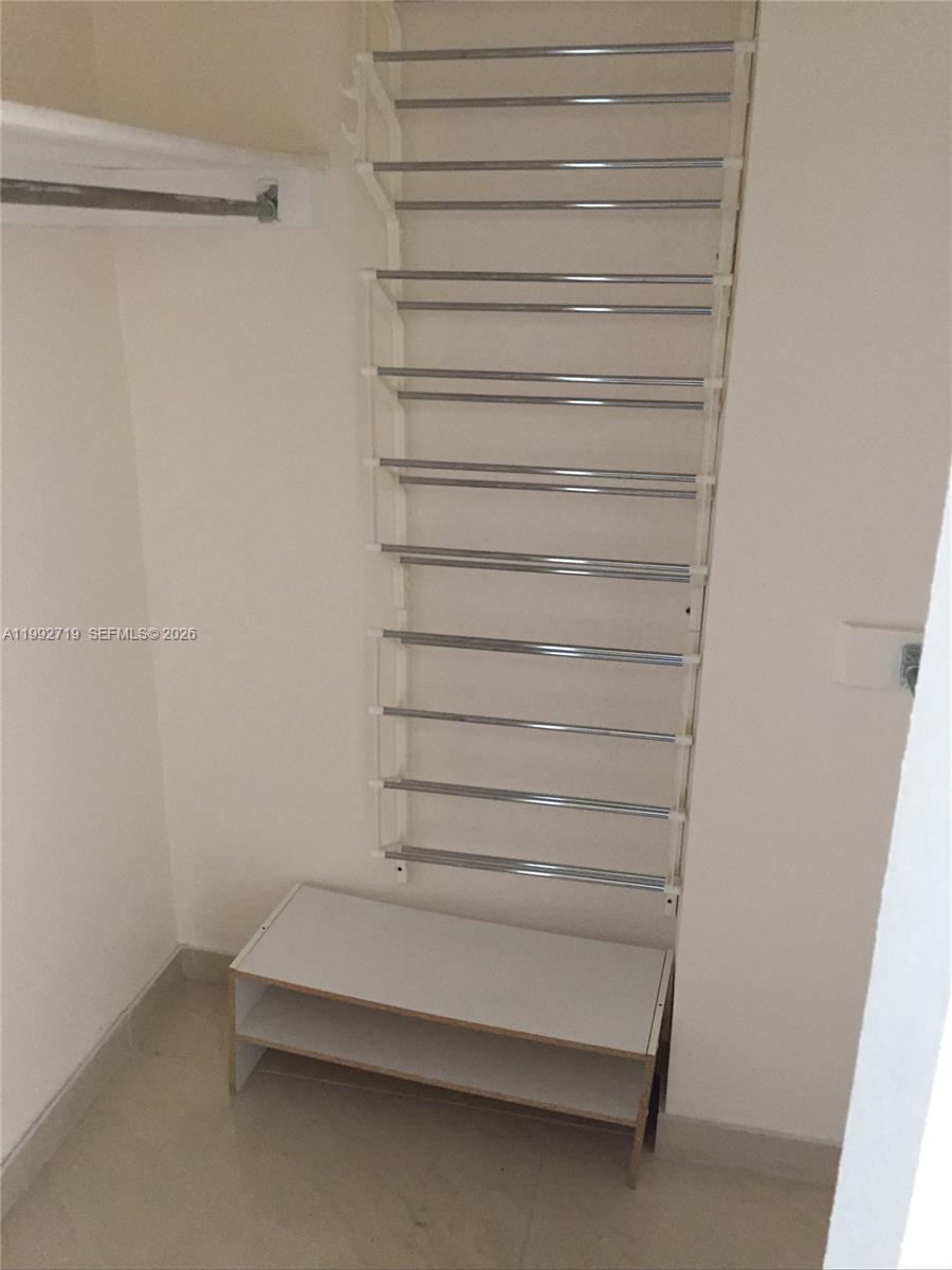 HEMISPHERES CONDO - Residential Lease