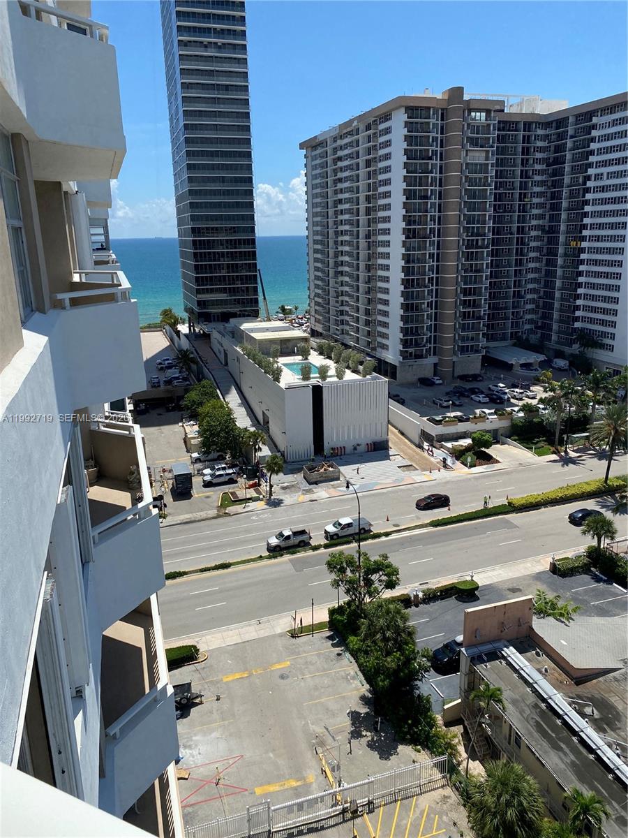 HEMISPHERES CONDO - Residential Lease