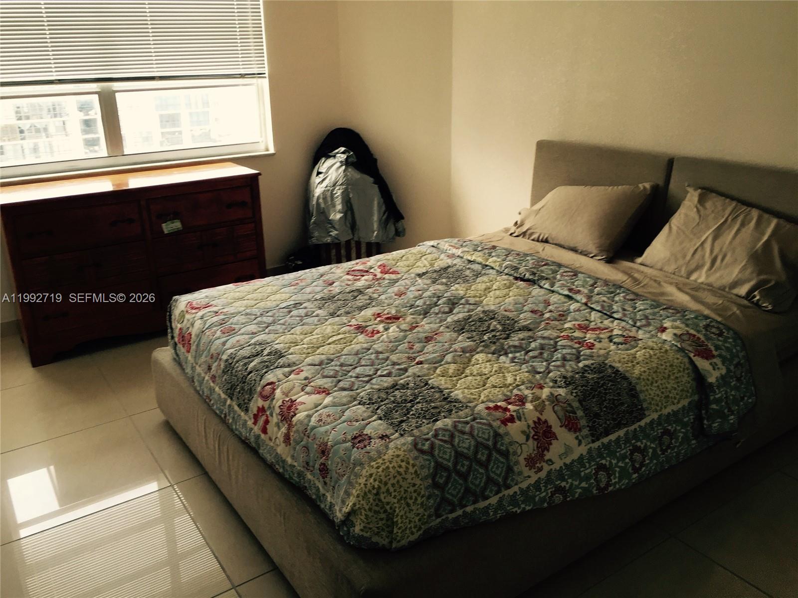 HEMISPHERES CONDO - Residential Lease