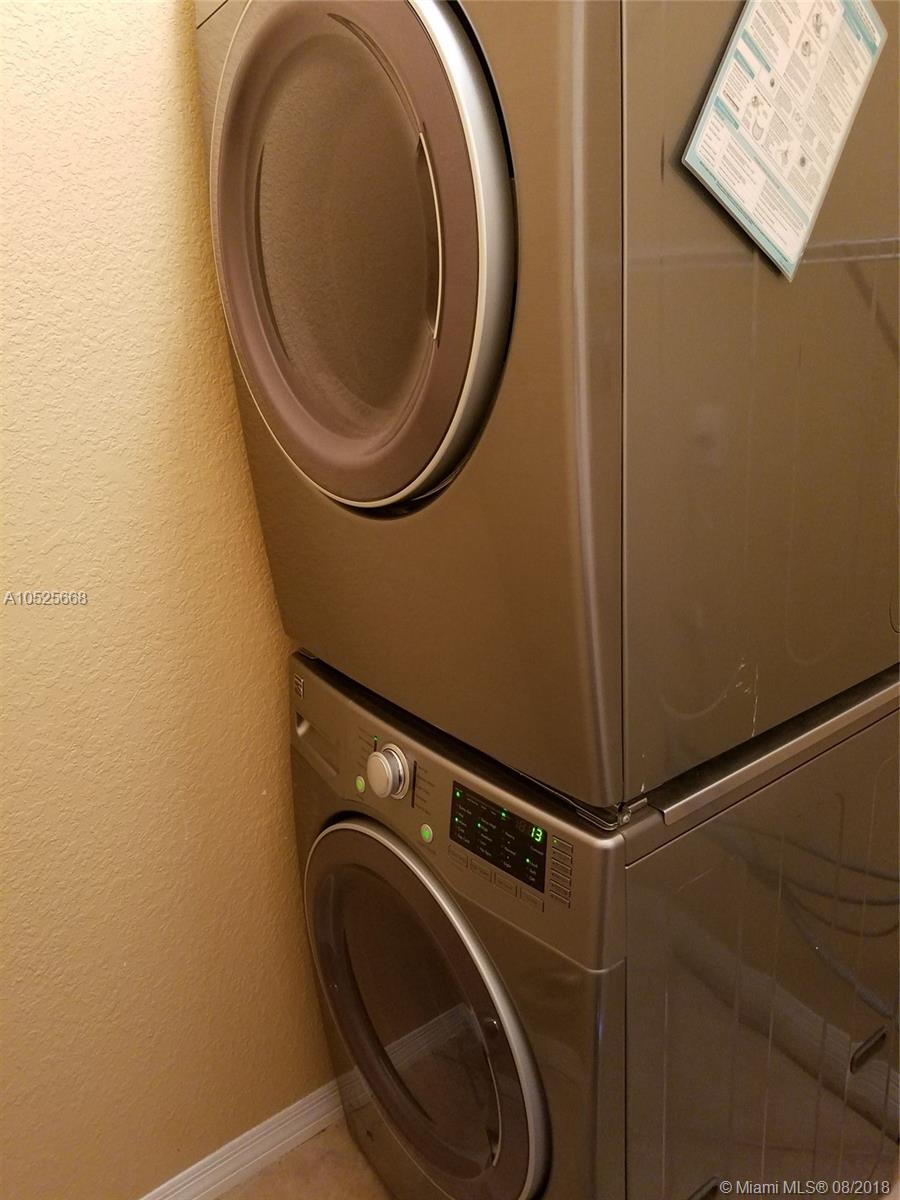 BELLAGIO AT VIZCAYA - Residential Lease