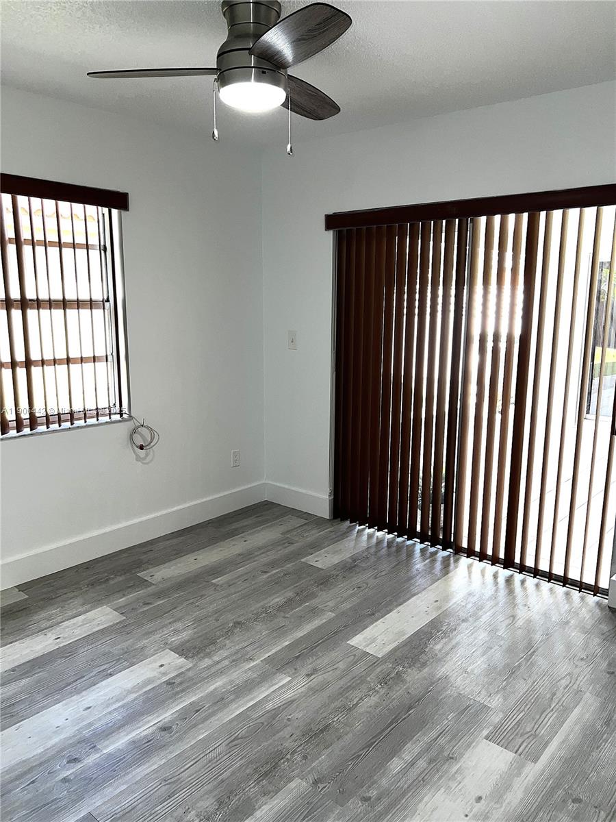 KENMORE VILLAS - Residential Lease