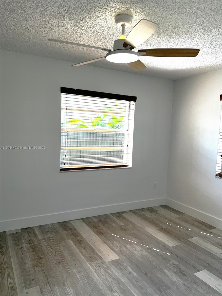 KENMORE VILLAS - Residential Lease