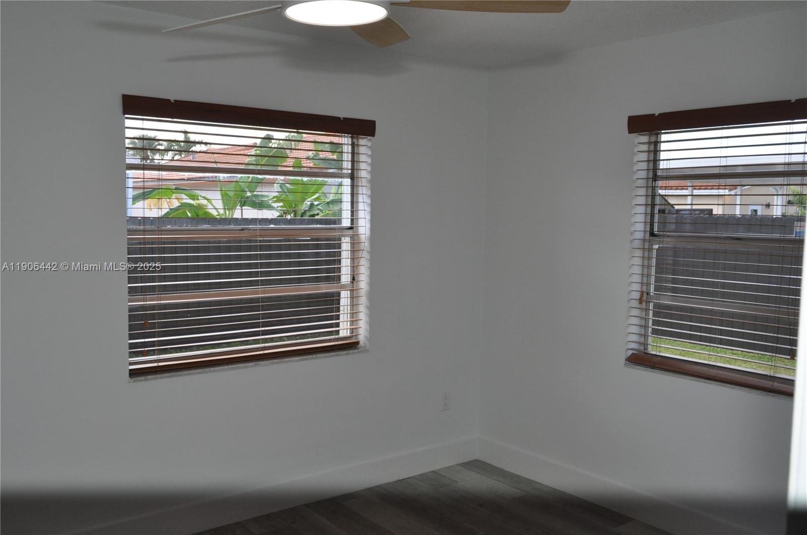 KENMORE VILLAS - Residential Lease