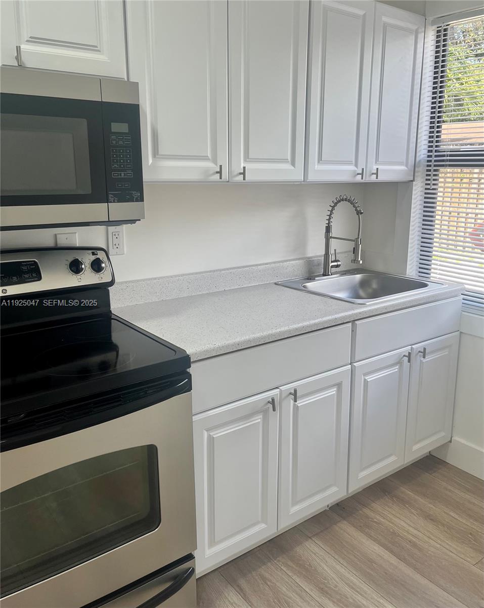 BRYAN SUB OF - Residential Lease