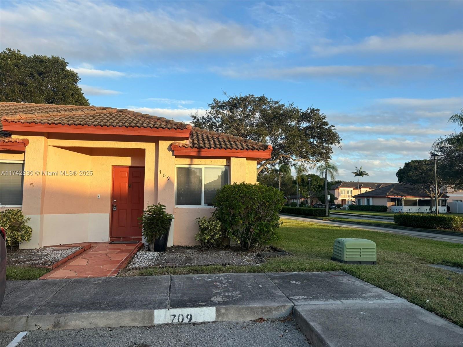 READY TO MOVE !! 3Bed/2Bath Corner Unit. HOA includes High Speed Intenet & Cable, lawn and roof maintenance. Best Schools in Broward(A+Rated), owner may finance first mortgage up to $200K at 6.50% APR to a maximun 5 years term and no prepayment penalties. Two regulars HOA - 1st = $ 184 monthly; 2nd = $ 402 quarterly. SPECIAL ASSESSMENT (NEW ROOF & OUTSIDE PAINTING) WOULD BE PAID BY SELLER AT CLOSING ($12,157)