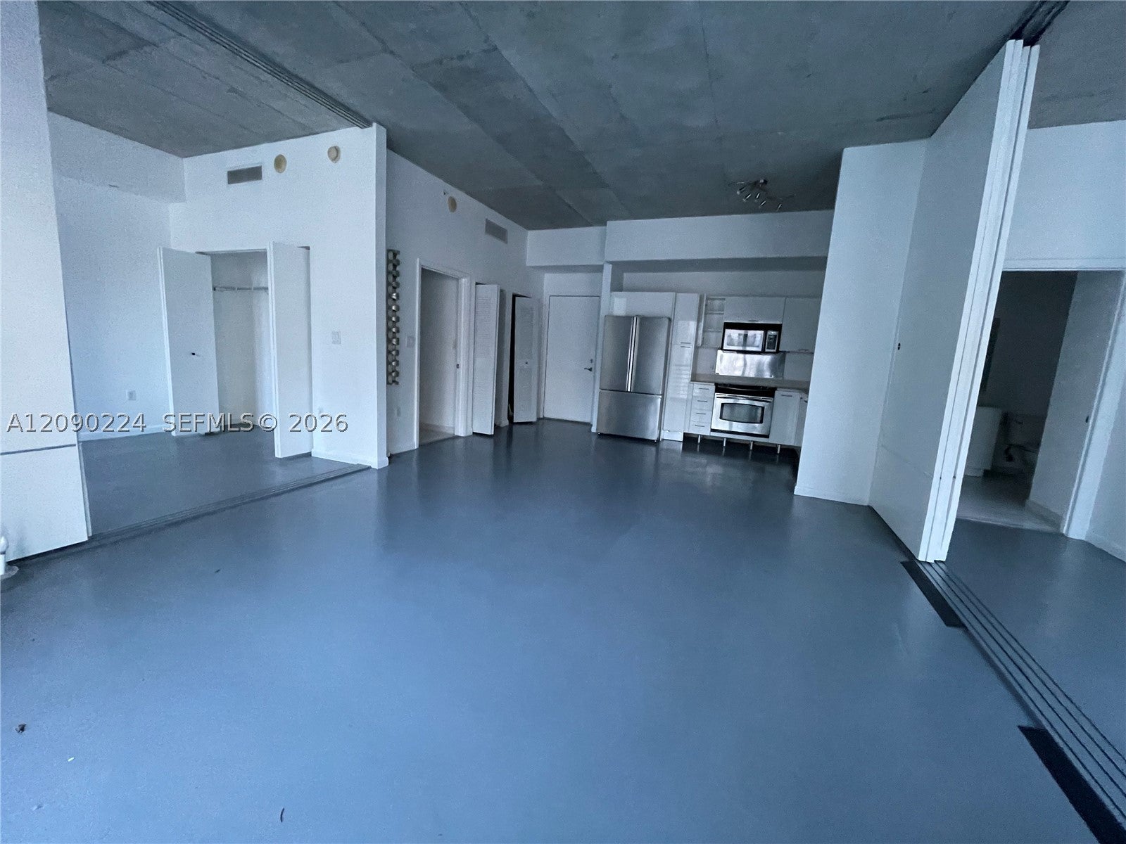 133 NE 2nd Ave 1406