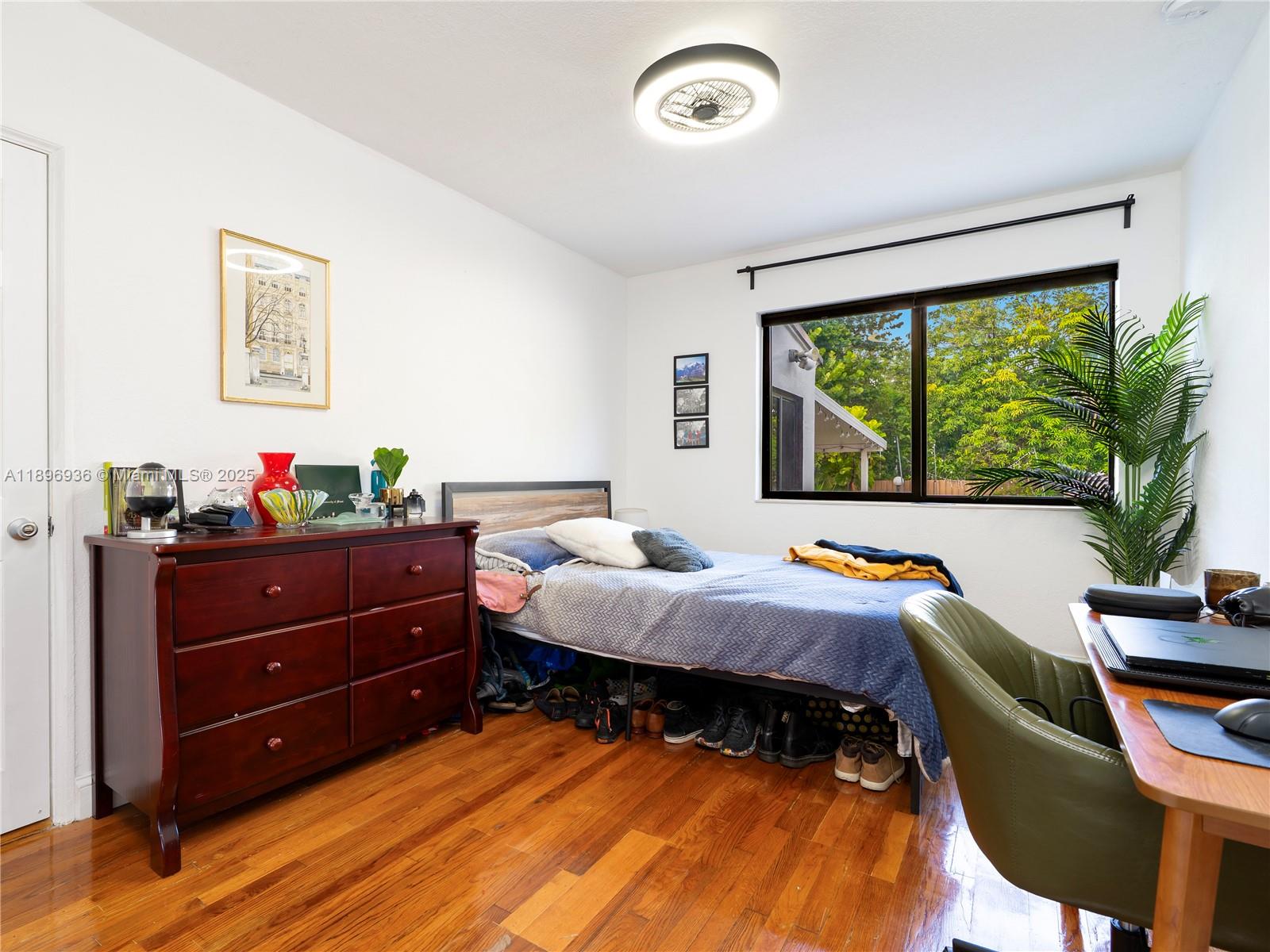 BUENA VISTA HEIGHTS EXTEN - Residential Lease