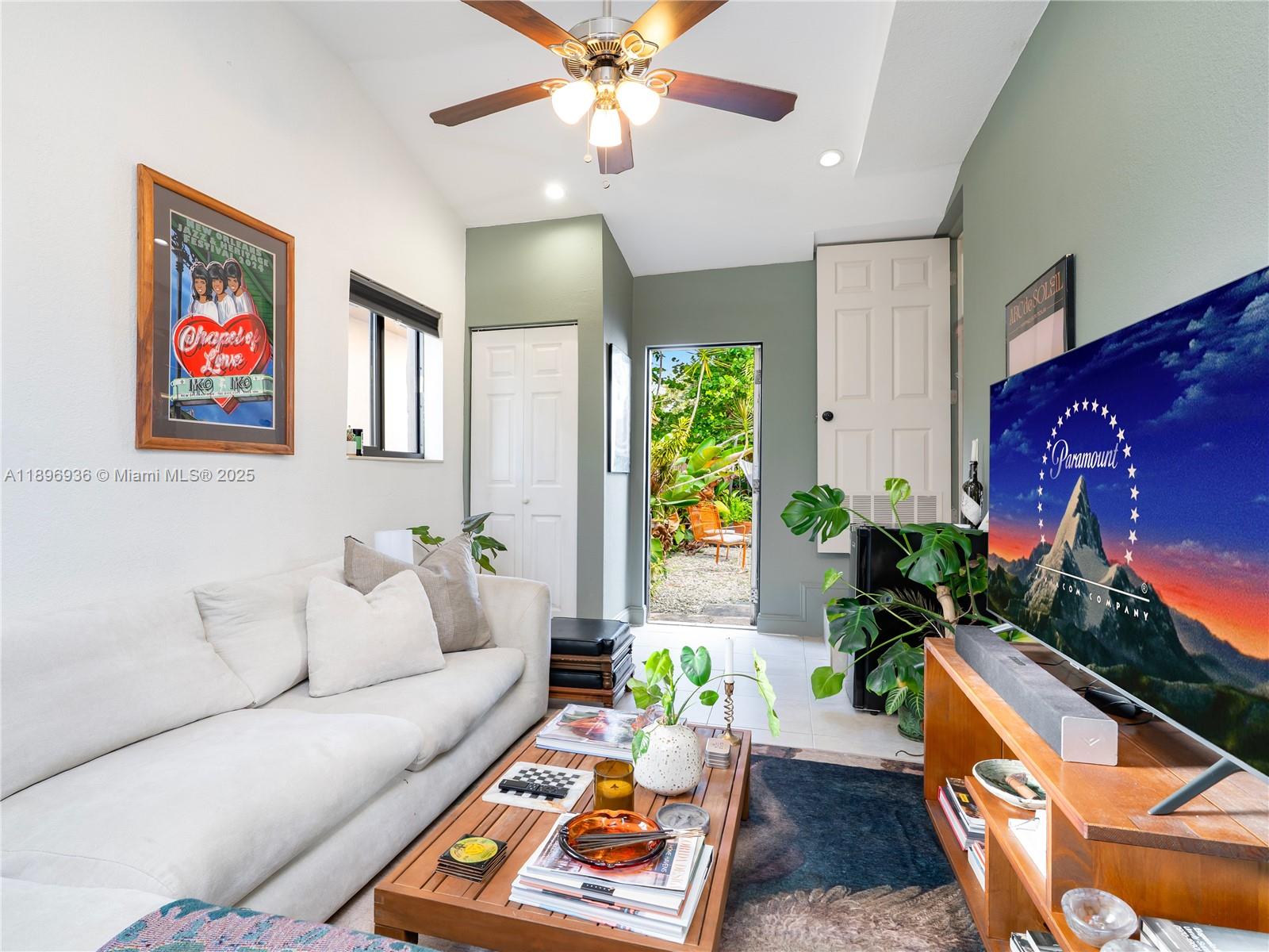 BUENA VISTA HEIGHTS EXTEN - Residential Lease