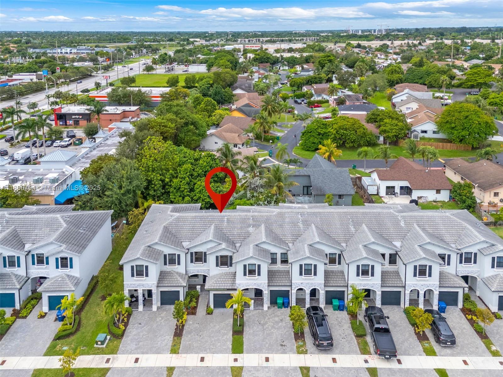 PINE ISLE @PINE VISTA - Residential