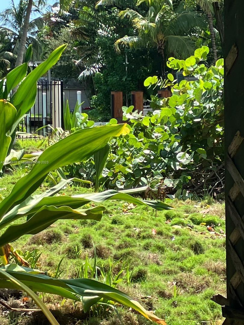 ADEMAR PARK AMD PL - Residential