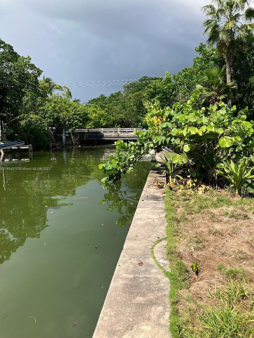 ADEMAR PARK AMD PL - Residential