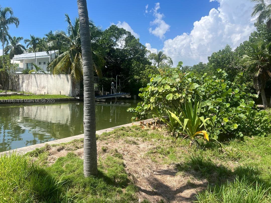 ADEMAR PARK AMD PL - Residential