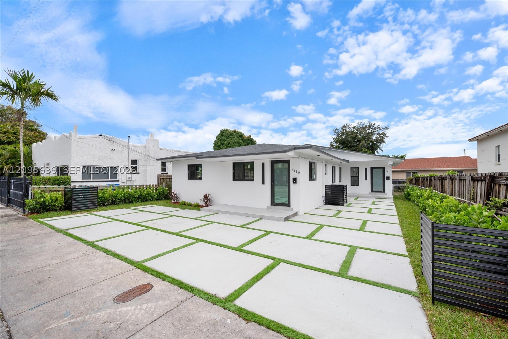 1112 SW 11th Ave