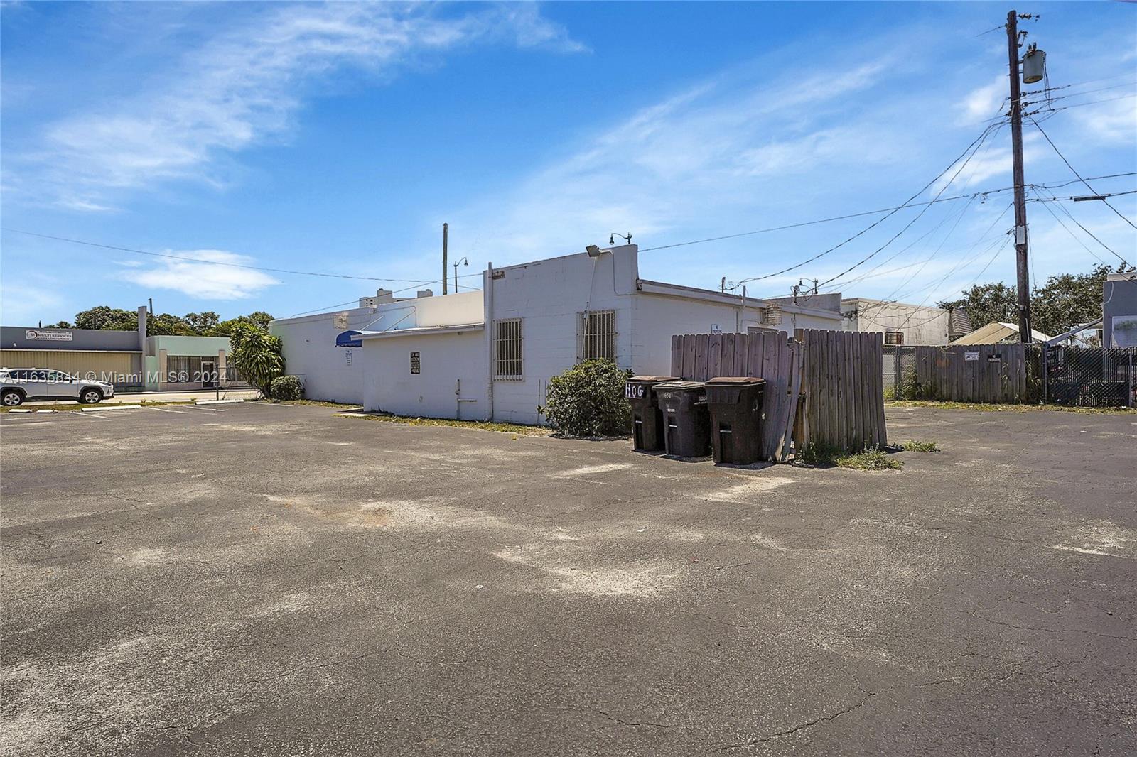 5509 Broadway