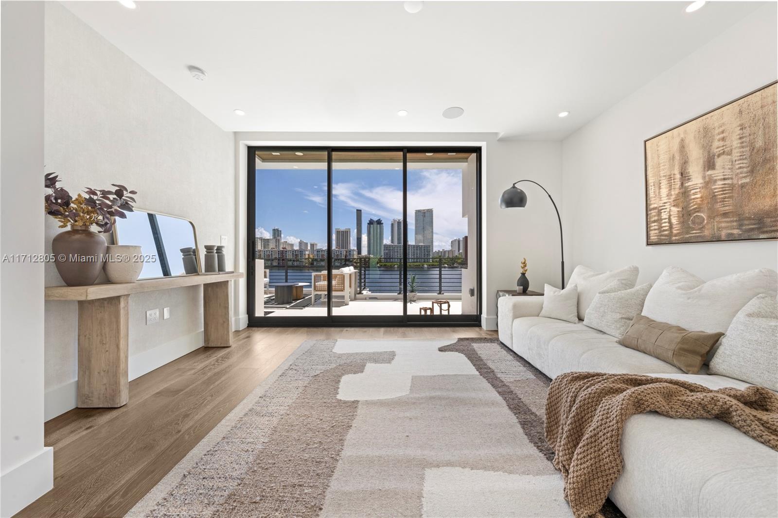 EASTERN SHORES - Residential