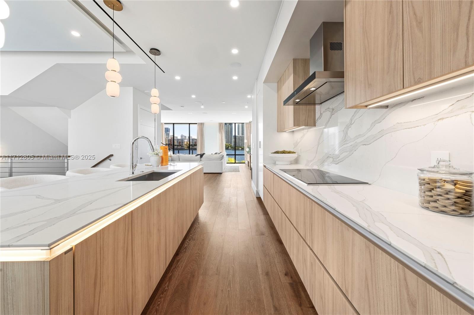 EASTERN SHORES - Residential