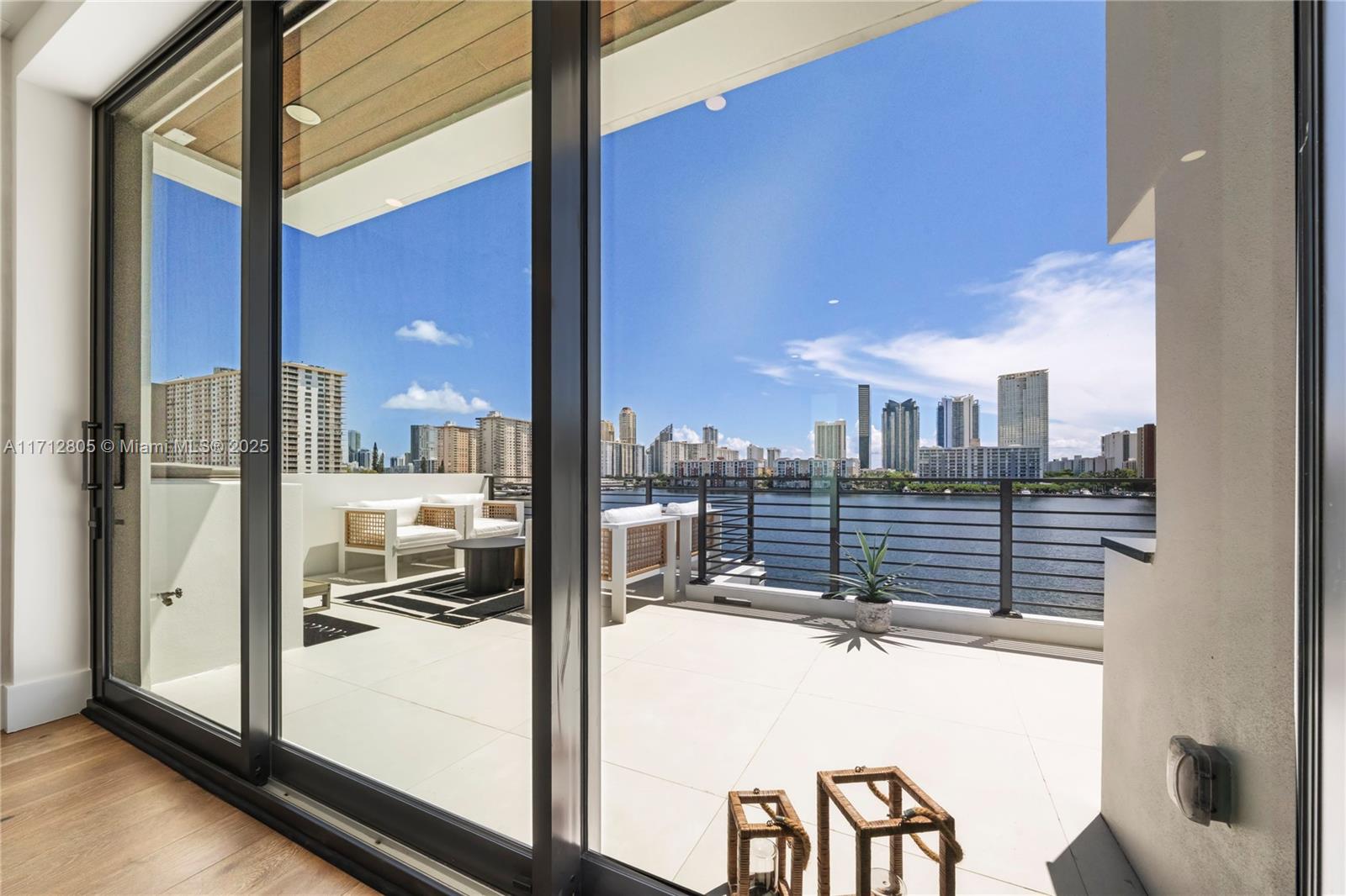 EASTERN SHORES - Residential