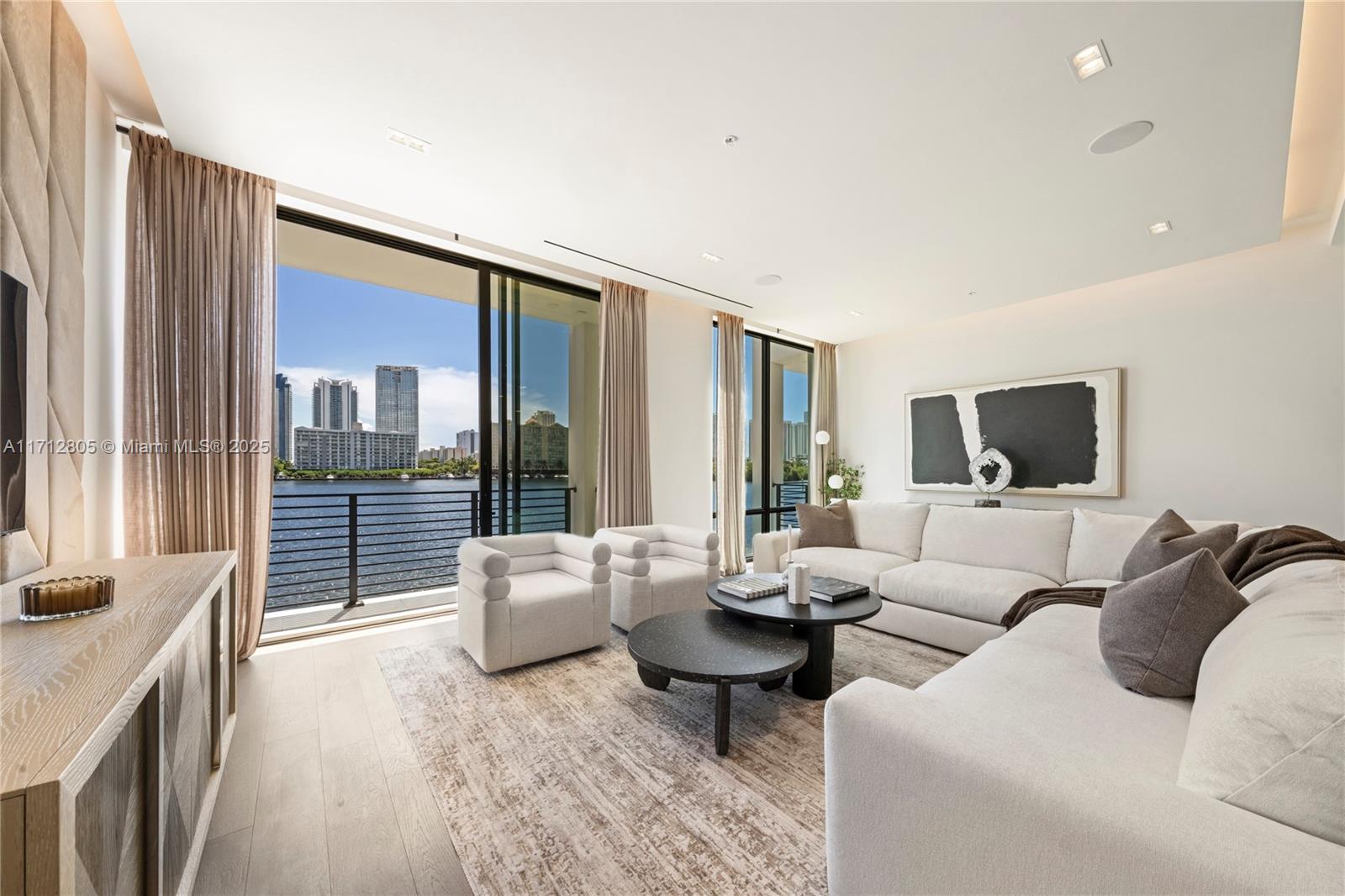 EASTERN SHORES - Residential