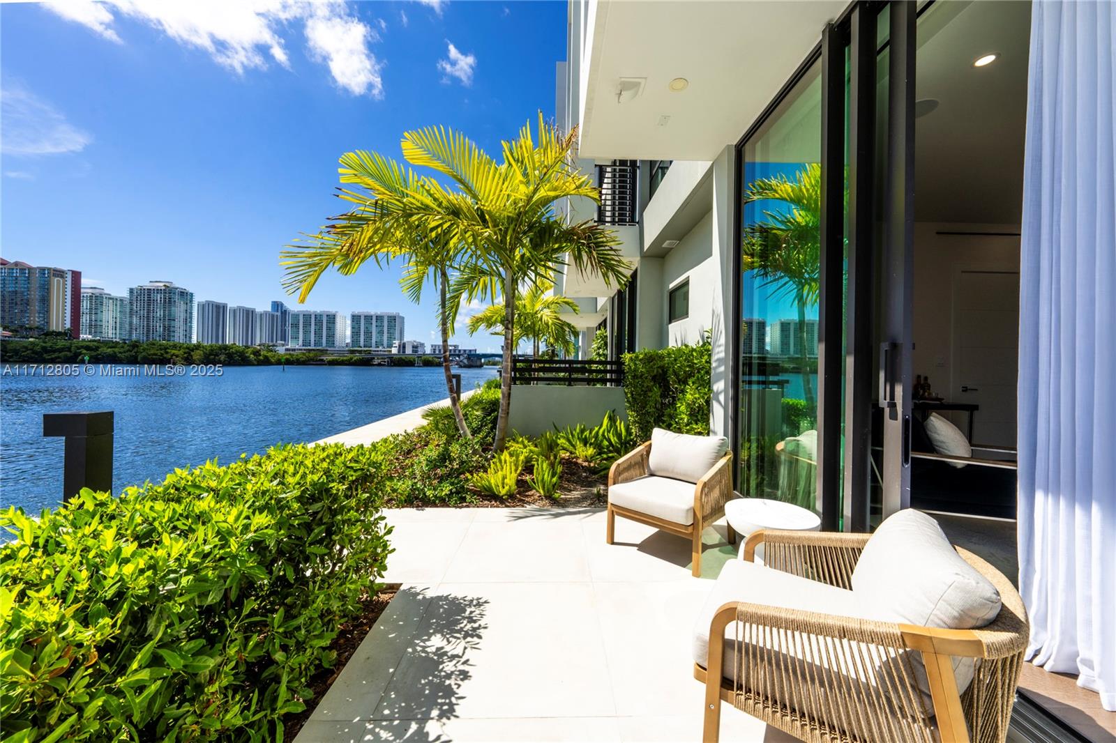 EASTERN SHORES - Residential