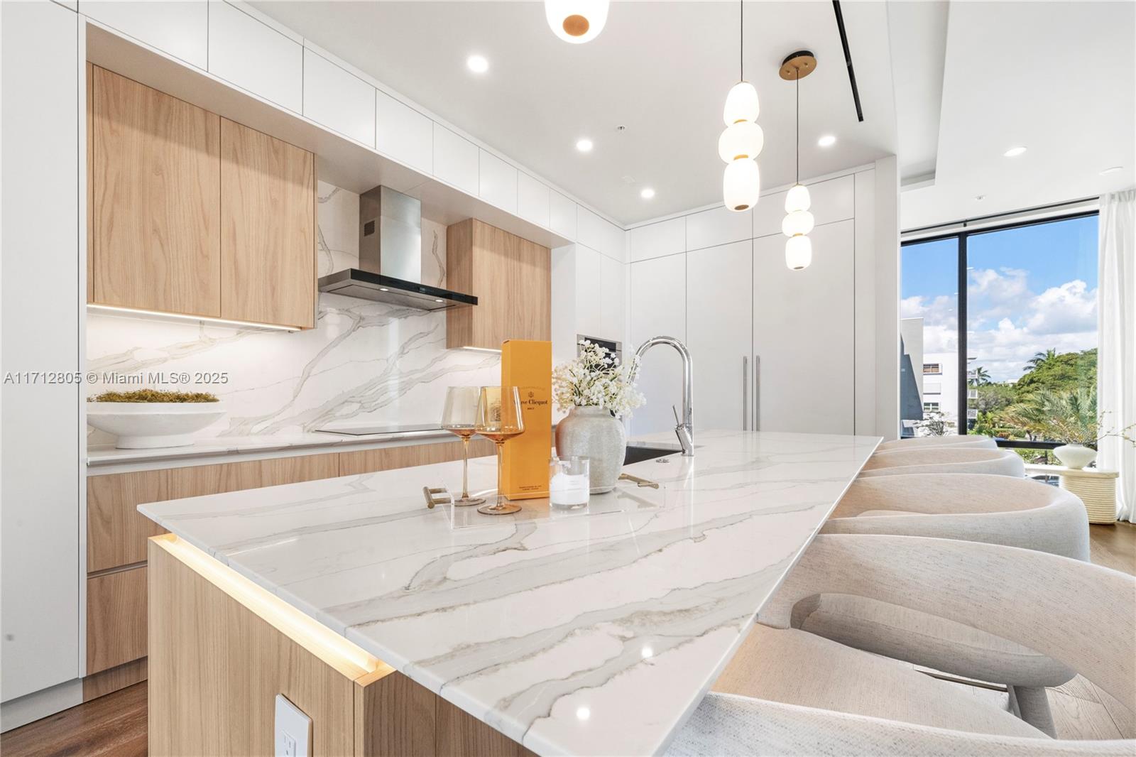 EASTERN SHORES - Residential