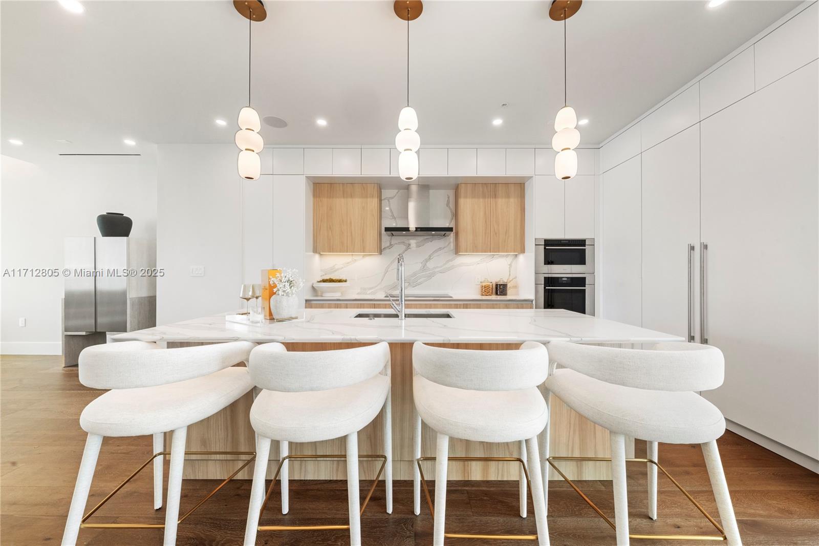 EASTERN SHORES - Residential