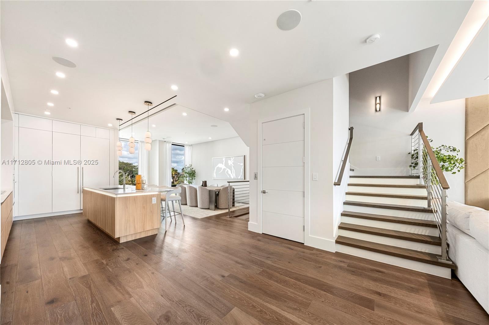 EASTERN SHORES - Residential