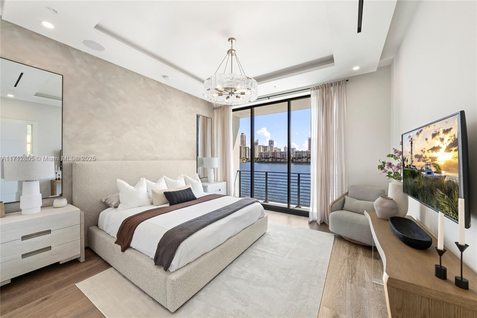 EASTERN SHORES - Residential