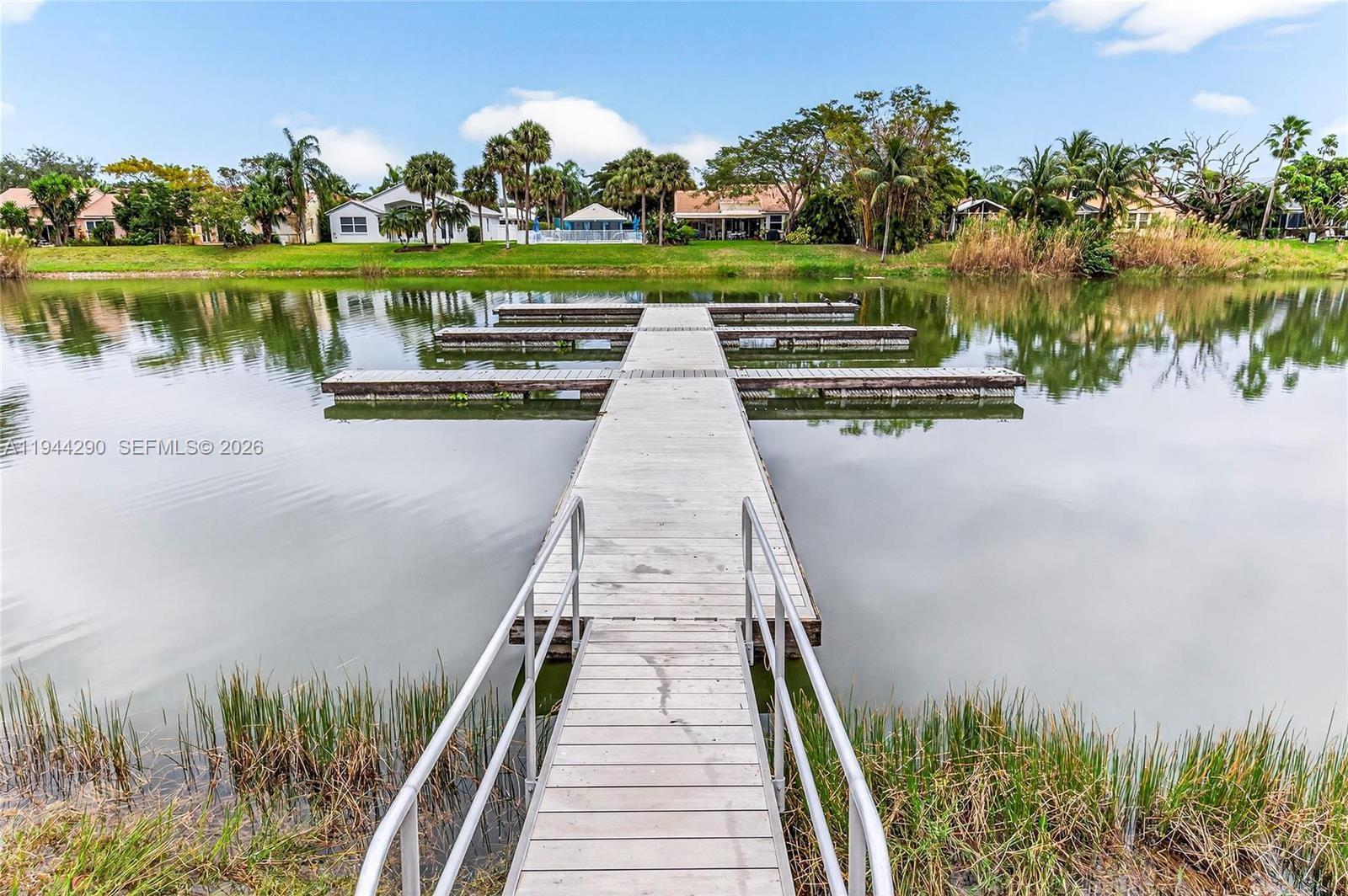 SAILBOAT POINTE CONDO - Residential