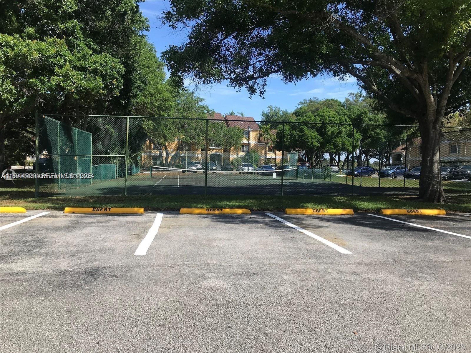 SAILBOAT POINTE CONDO - Residential