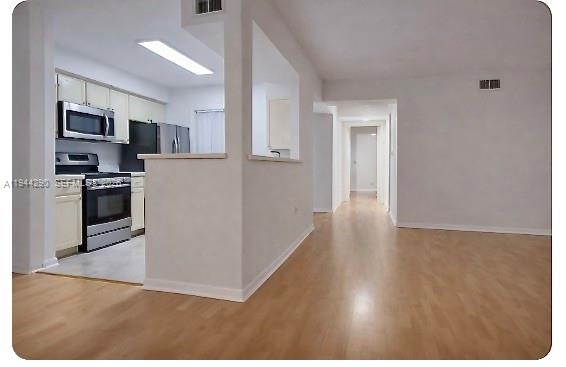 SAILBOAT POINTE CONDO - Residential