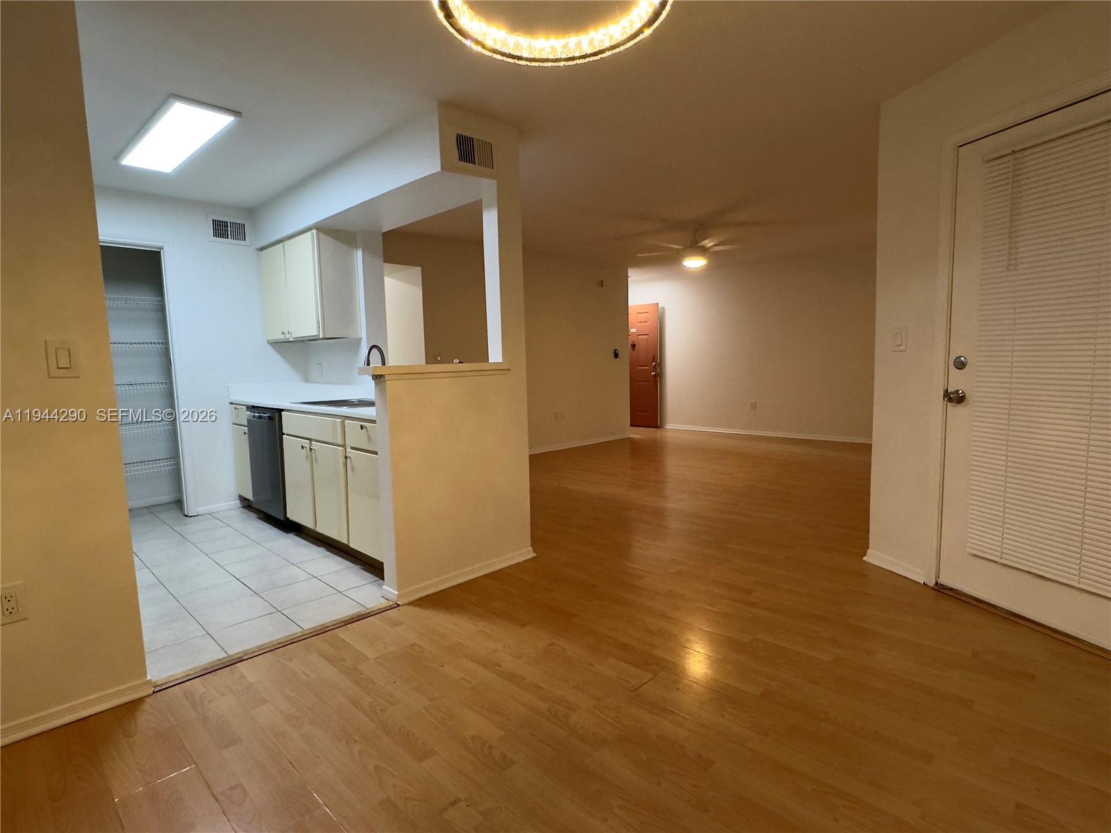 SAILBOAT POINTE CONDO - Residential