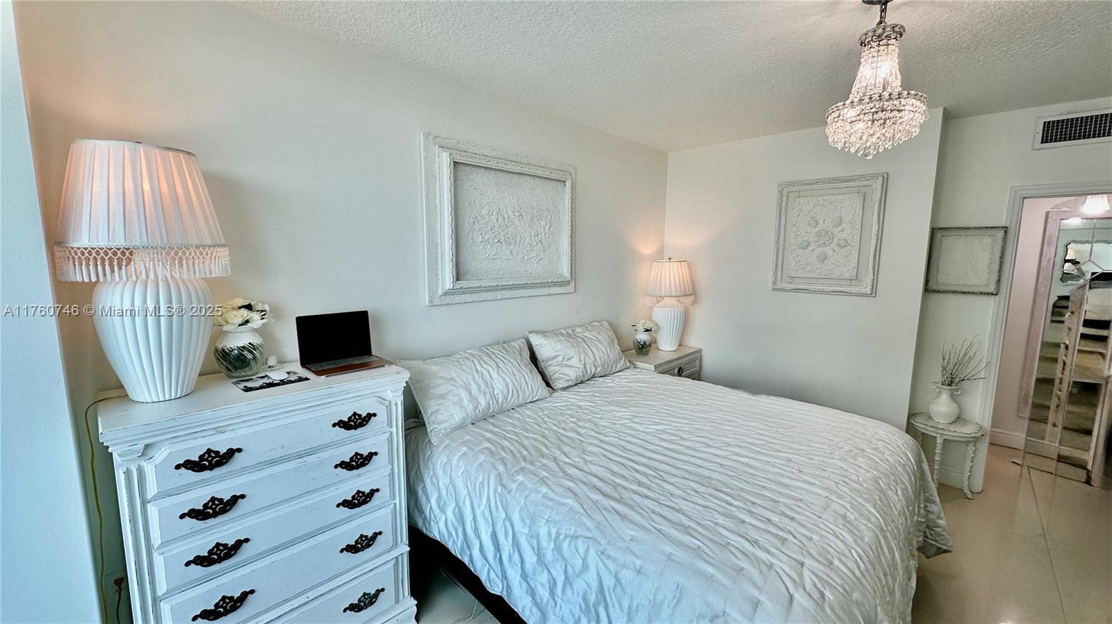 THE BRIDGEWATER CONDO - Residential Lease