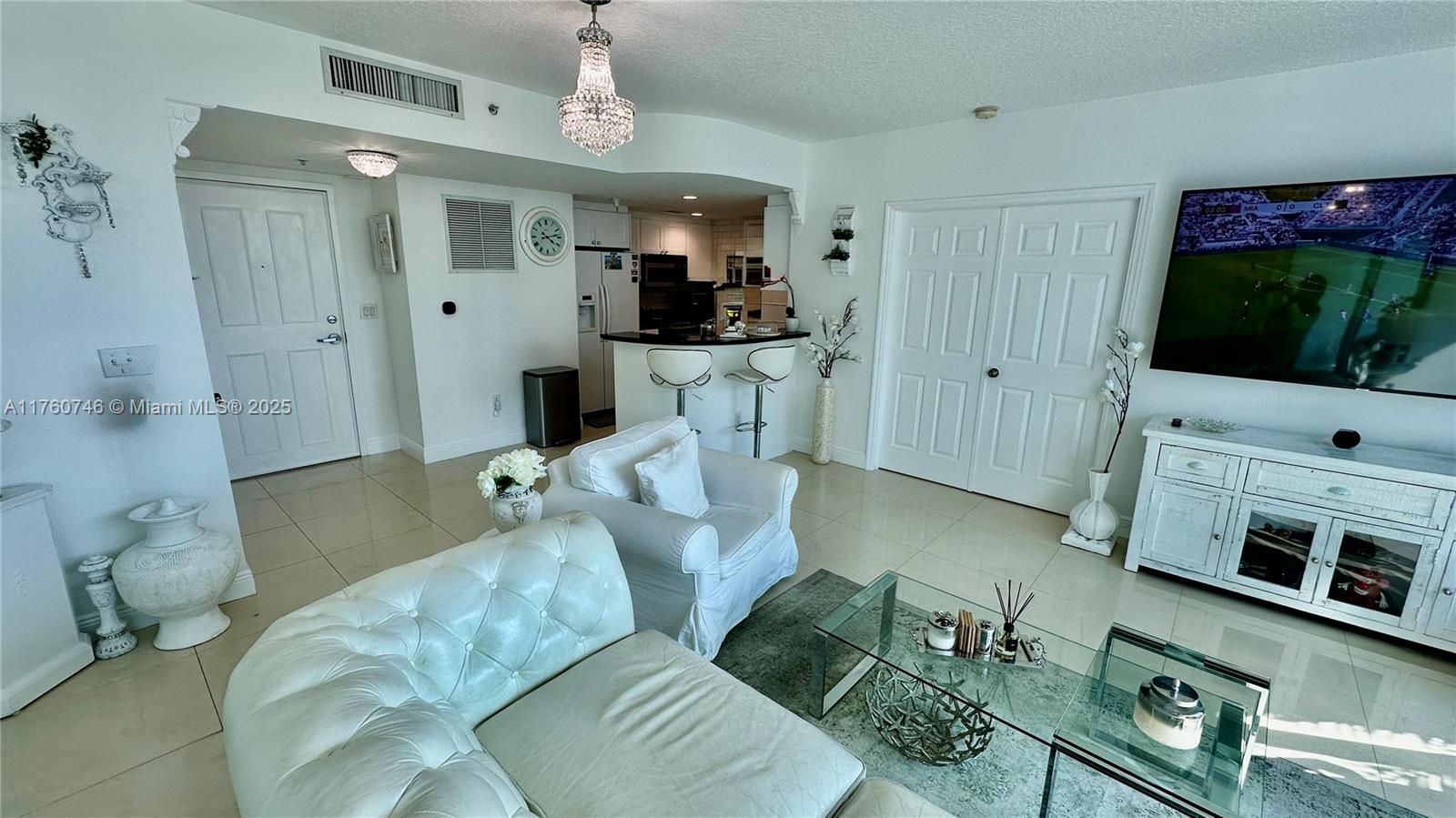 THE BRIDGEWATER CONDO - Residential Lease
