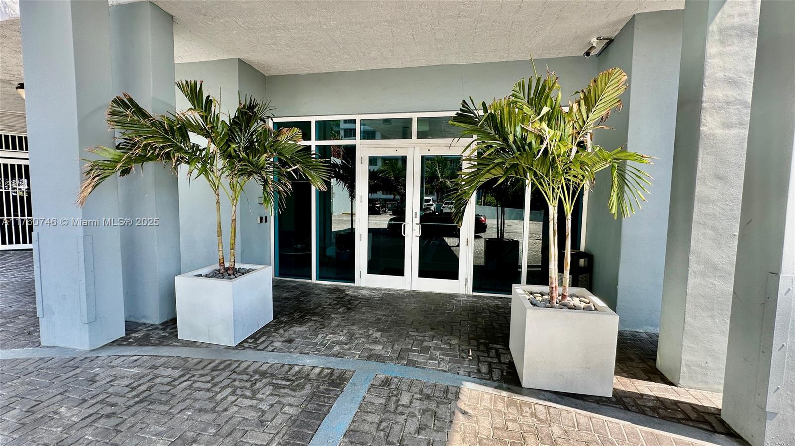 THE BRIDGEWATER CONDO - Residential Lease