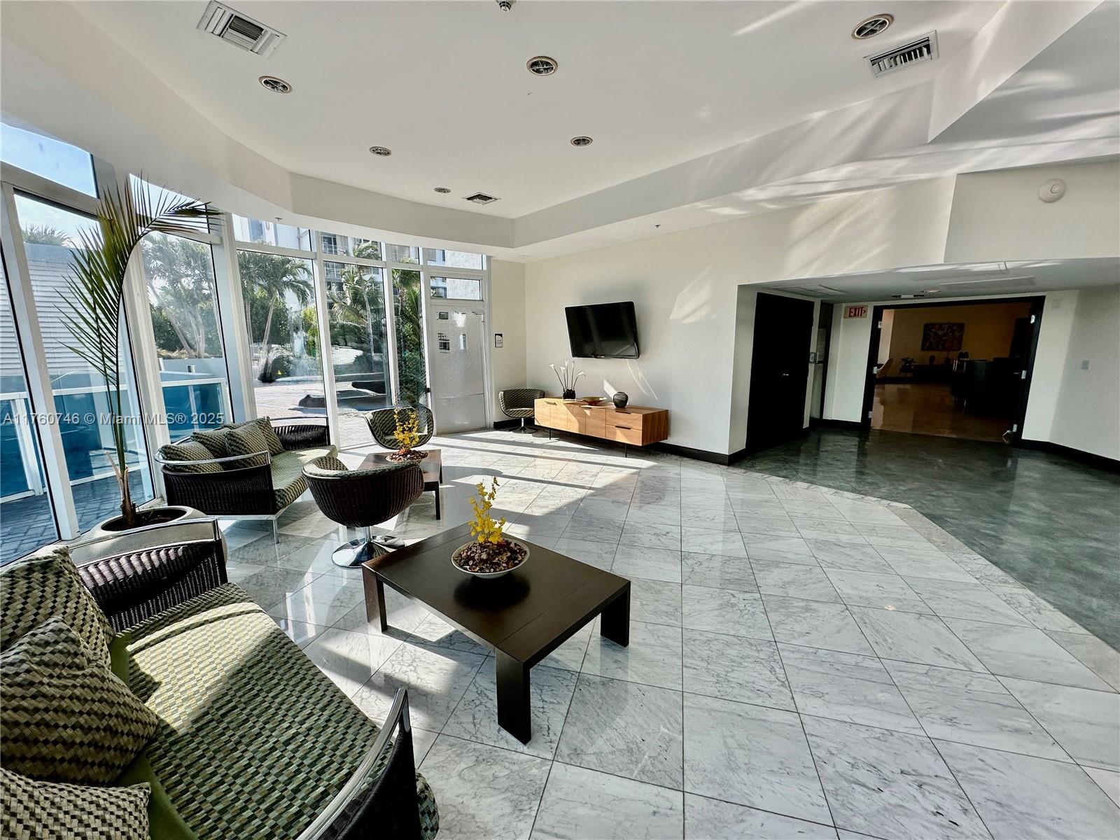 THE BRIDGEWATER CONDO - Residential Lease